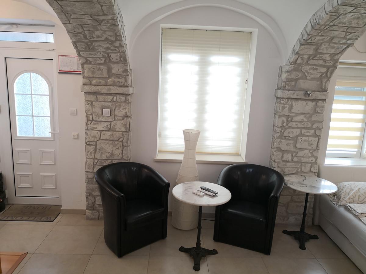 Apartment Zemun Old Town Center Belgrad Dış mekan fotoğraf